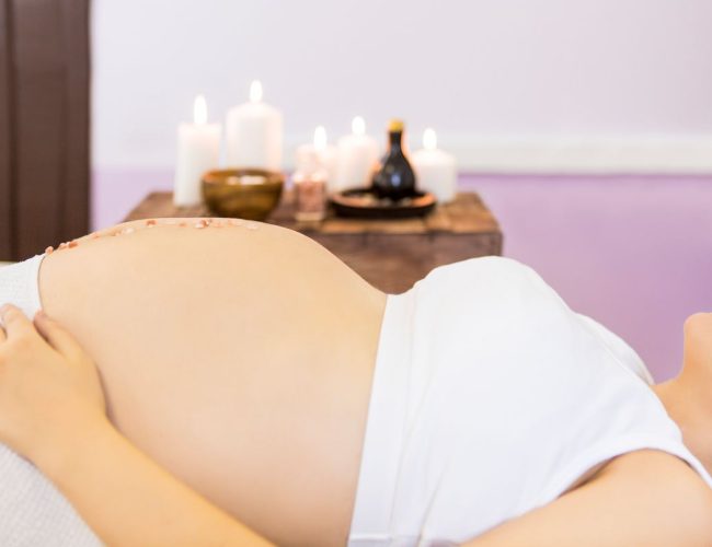 massage ayurvedique femme enceinte